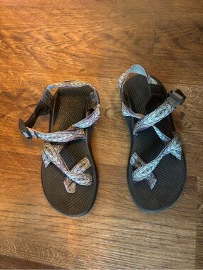 Women’s Chacos Sandals